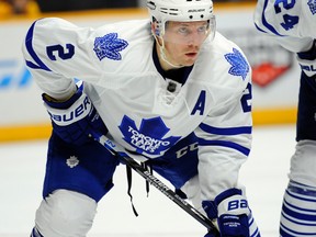 Toronto Maple Leafs defenseman Matt Hunwick lines up for a faceoff during the first period against the Nashville Predators at Bridgestone Arena in Nashville on Nov. 12, 2015. (Christopher Hanewinckel/USA TODAY Sports)