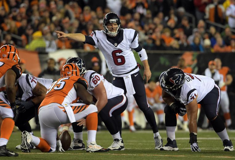 Texans hand Bengals first loss of 2016 on Monday Night Football