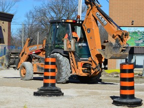 Workers will have until late October to finish work on Petrolia Line. (Brent Boles, Postmedia Network file photo)