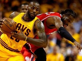 Cavaliers’ LeBron James and DeMarre Carroll, while with the Hawks, went toe-to-toe during the playoffs last season. (AFP)