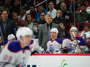 Oilers coach Todd McLellan said teams that aren't comitted are guaranteed to lose. (USA TODAY SPORTS)