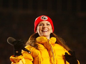 Singer Shania Twain sings at halftime show during the 90th Grey Cup in Edmonton in 2002. (Postmedia Network file photo)