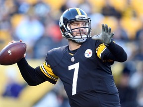 Pittsburgh Steelers quarterback Ben Roethlisberger (7) passes against the Cleveland Browns during the fourth quarter at Heinz Field. The Steelers won 30-9. (Credit: Charles LeClaire-USA TODAY Sports)