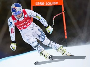 Lindsey Vonn of the U.S. zooms down the course on her way to the second fastest time in the final training run for the women's World Cup downhill in Lake Louise, Alta., on Thursday, Dec. 3, 2015. (THE CANADIAN PRESS/Frank Gunn)