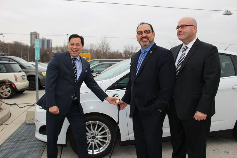 Ontario to spend 20 million on electric vehicle charging stations