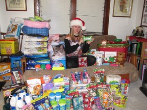 Alysa Simard has taken it upon herself to raise funds to purchase Christmas hampers for no-kill pet shelters and rescues in Winnipeg.