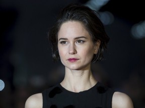 Cast member Katherine Waterston poses for photographers at the closing night premiere of the film "Steve Jobs" at the BFI London Film Festival October 18, 2015. REUTERS/Neil Hall