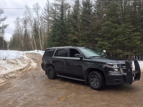 Almaguin Highlands OPP secure the scene of a triple murder-suicide on Starratt Road in Ryerson Township, about 100 kilometres south of North Bay.
Photo/OPP Twitter