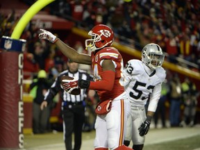 Kansas City Chiefs tight end Demetrius Harris celebrates after catching a touchdown pass against the Oakland Raiders at Arrowhead Stadium in Kansas City on Jan. 3, 2016. (John Rieger/USA TODAY Sports)