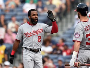 Outfielder Denard Span (left) signed a three-year contract with the Giants on Thursday, Jan. 7, 2016. (Dale Zanine/USA TODAY Sports/Files)