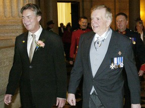 Premier Gary Doer (left) and then-lieutenant-governor John Harvard leave the house after the delivery of a throne speech in 2007. (Winnipeg Sun files)