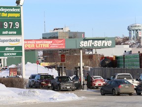 John Lappa/Sudbury Star
Gas is below a dollar per litre at a number of gas stations in Greater Sudbury on Thursday. Many drivers are complaining gas prices in Sudbury are still too high.