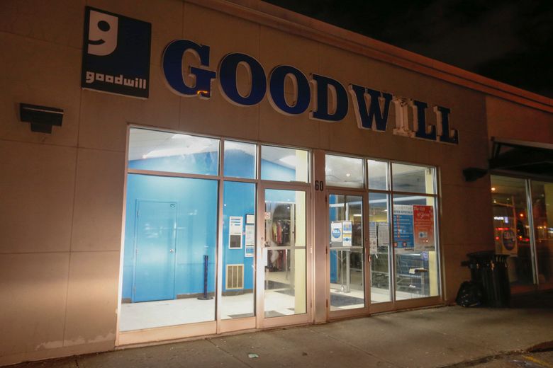 Goodwill closes 16 Ontario stores Toronto Sun