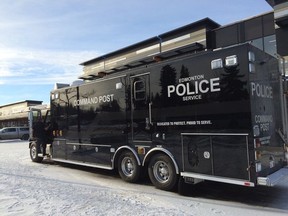 The Edmonton Police Service mobile command post vehicle near 149 Street and 86 Avenue, Jan. 18, 2016. (Perry Mah/Edmonton Sun)