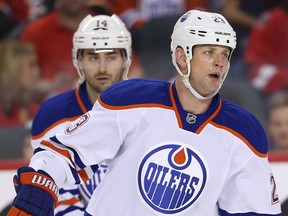 Matt Hendricks and the rest of the Edmonton Oilers are looking to recharge their batteries over the NHL All-Star break before reality sets in on the remainder of what could be their 10th-straight playoff-missing season. (Al Charest)