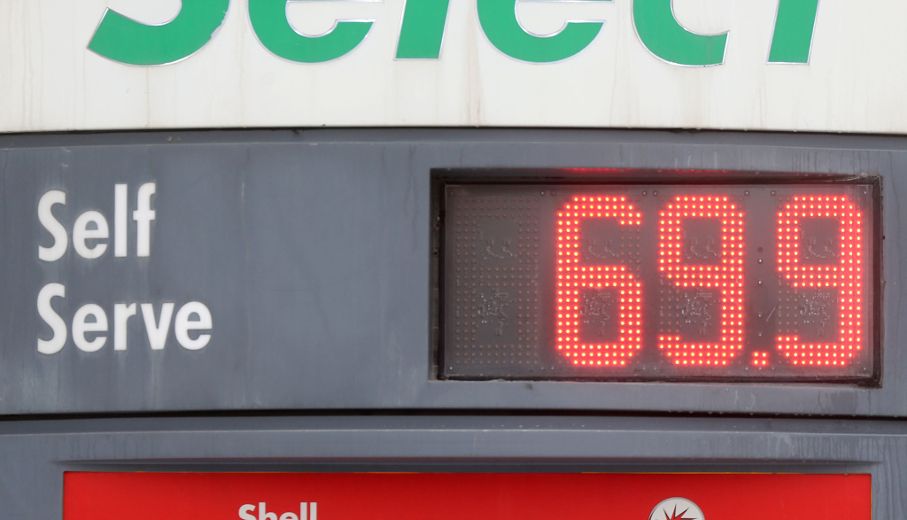 Gas prices dip to 2004 levels Winnipeg Sun