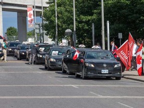 Ottawa taxi union members are to protest against Uber on Parliament Hill. (Postmedia Network File photo)