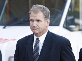 Former Toronto Maple Leafs captain Rob Ramage arrives at Newmarket court in September 1997 over charges in the impaired driving in the death of ex-NHL player Keih Magnuson in 2003. (Michael Peake/Toronto Sun files)