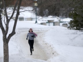 Winnipeggers were outside in large numbers Saturday to enjoy especially mild conditions. But it's about to get colder. (Winnipeg Sun/Postmedia Network)