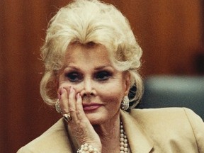 Actress Zsa Zsa Gabor listens in a courtroom in Beverly Hills in this May 1, 1990 file photo. REUTERS/Pool/Files