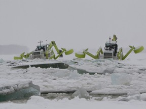 Amphibex machines will be out on the Red River north of Selkirk starting Monday. (BROOK JONES/POSTMEDIA NETWORK FILE PHOTO)