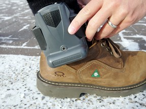 An electronic monitoring bracelet that the Edmonton Police Service uses on high risk offenders is pictured in this Nov. 22, 2010 file photo. (Postmedia Network files)