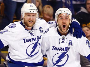 Tampa Bay’s Ryan Callahan (right) celebrates the first of his two goals on Feb. 28, 2016 against the Boston Bruins with teammate Steven Stamkos. (WINSLOW TOWNSON/USA TODAY Sports)