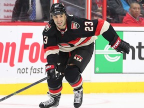 Scott Gomez in his Senators debut. (Wayne Cuddington, Postmedia Network)