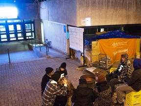 Students gather outdoors to raise money for homeless youth during last year's 5 Days for the Homeless campaign at the University of Manitoba. This year's campaign begins Monday. (Carolyne Kroeker/For The Manitoban)