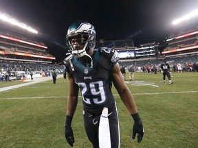Eagles running back DeMarco Murray walks off the field after a game against the Cardinals in Philadelphia on Sunday, Dec. 20, 2015. The Eagles have reportedly traded Murray to the Titans. (AP Photo/Michael Perez)
