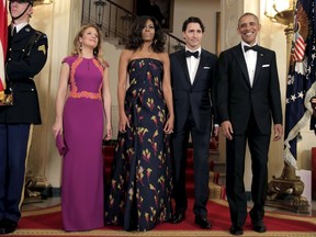 REFILE - CORRECTING SPELLING OF JUSTINU.S. President Barack Obama and first lady Michelle Obama welcome the Prime Minister of Canada Justin Trudeau and his wife Sophie Gregoire-Trudeau before a State Dinner at the White House in Washington March 10, 2016.      REUTERS/Joshua Roberts