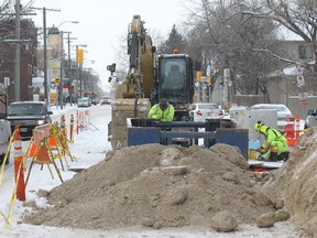 Road spending is actually going down in this year's budget, says Transcona Coun. Russ Wyatt. (Kevin King/Winnipeg Sun file photo)