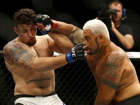 Mark Hunt in action action against Frank Mir at UFC Fight: Brisbane on March 20, 2016. (REUTERS/Jason O'Brien)