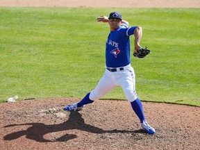 Blue Jays reliever Roberto Osuna throws a pitch during ninth inning Grapefruit League action against the Braves at Florida Auto Exchange Park in Dunedin, Fla., on March 7, 2016. (Kim Klement/USA TODAY Sports)