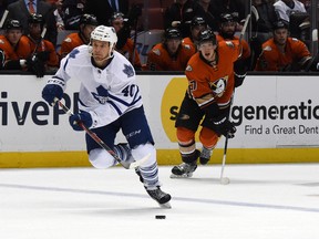 Toronto Maple Leafs right wing Michael Grabner handles the puck on Jan. 6, 2016 in Anaheim. The Maple Leafs defeated the Ducks 4-0.  (Kirby Lee-USA TODAY Sports)