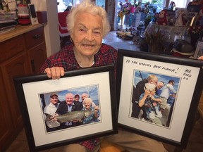 Hazel McCallion holds a photo that Rob Ford gave her. (JOE WARMINGTON PHOTO)