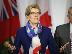 Kathleen Wynne, Ontario Premier, held a roundtable with business leader from Ottawa, April 01, 2016. (Jean Levac)
