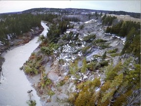 Landslide in Horton township near Renfrew
Photo taken by a drone that belongs to the Renfrew County Paramedic Service