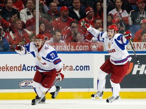 Russia's Artemi Panarin (left) celebrates scoring a goal against Canada with teammate Vladimir Tarasenko (right) during the gold medal game at the World Junior Hockey Championship in Buffalo, N.Y., on Jan. 5, 2011. Blues forward Tarasenko hounded his bosses to sign fellow Russian Panarin when he was in the KHL, but it went in one ear and out the other. Panarin eventually signed with the Blackhawks. (Mark Blinch/Reuters/Files)
