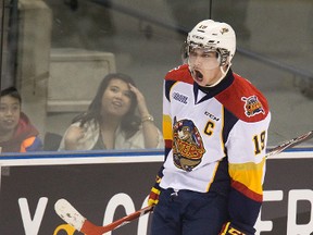 Alex DeBrincat, Dylan Strome lead Otters to victory in Memorial Cup opener