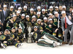 The London Knights pose with the Wayne Gretzky Trophy after winning the OHL Western Conference championship with a 5-1 victory over the Erie Otters. (DEREK RUTTAN, The London Free Press)