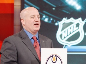 NHL deputy commissioner Bill Daly announces top pick to the Edmonton Oilers during the 2010 NHL Draft Lottery in Toronto. (File)