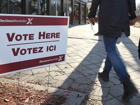 People arrive at a voting station at the Robert A. Steen Community Centre in the Wolseley riding of Winnipeg for the provincial election on April 19, 2016. (Kevin King/Winnipeg Sun/Postmedia Network)