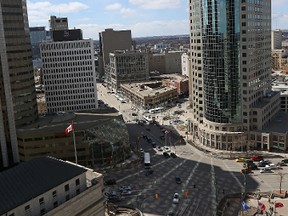 Vehicles converge on the intersection of Portage Avenue at Main Street. (Kevin King/Winnipeg Sun file photo)