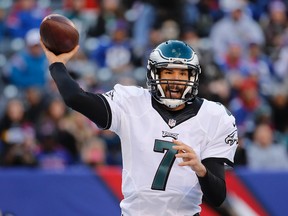 Philadelphia Eagles quarterback Sam Bradford passes the ball against the New York Giants during an NFL football game in East Rutherford, N.J. (AP Photo/Julio Cortez, File)