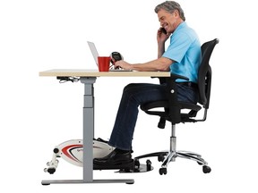 Simply designed, the desk has held the same form since its inception; sit, work, don’t move. But there are those who can’t sit still. In fact, there are those who work best when they don’t sit still.