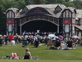 Hundreds of people came out to the Lyric Theatre in Assiniboine Park for Symphony in the Park, a free show from the Winnipeg Symphony Orchestra, last June. The WSO will be back at this park this year as part of the Assiniboine Park Conservancy's summer entertainment series. (Kevin King/Winnipeg Sun file photo)