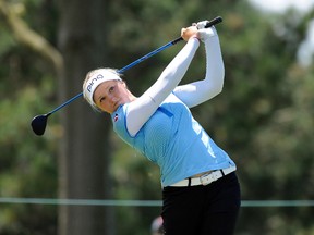 Brooke Henderson hits from the second tee during the final round of the LPGA Volvik Championship in Ann Arbor, Mich., on May 29, 2016. (AP)