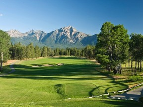 It may not be the 18th hole, but the 11th hole at the Jasper Park Lodge course is still spectacular. (File)