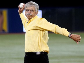 Bob Elliott, the long-time Toronto Sun baseball reporter and columnist, is retiring on Wednesday. (Craig Robertson/Toronto Sun/Files)